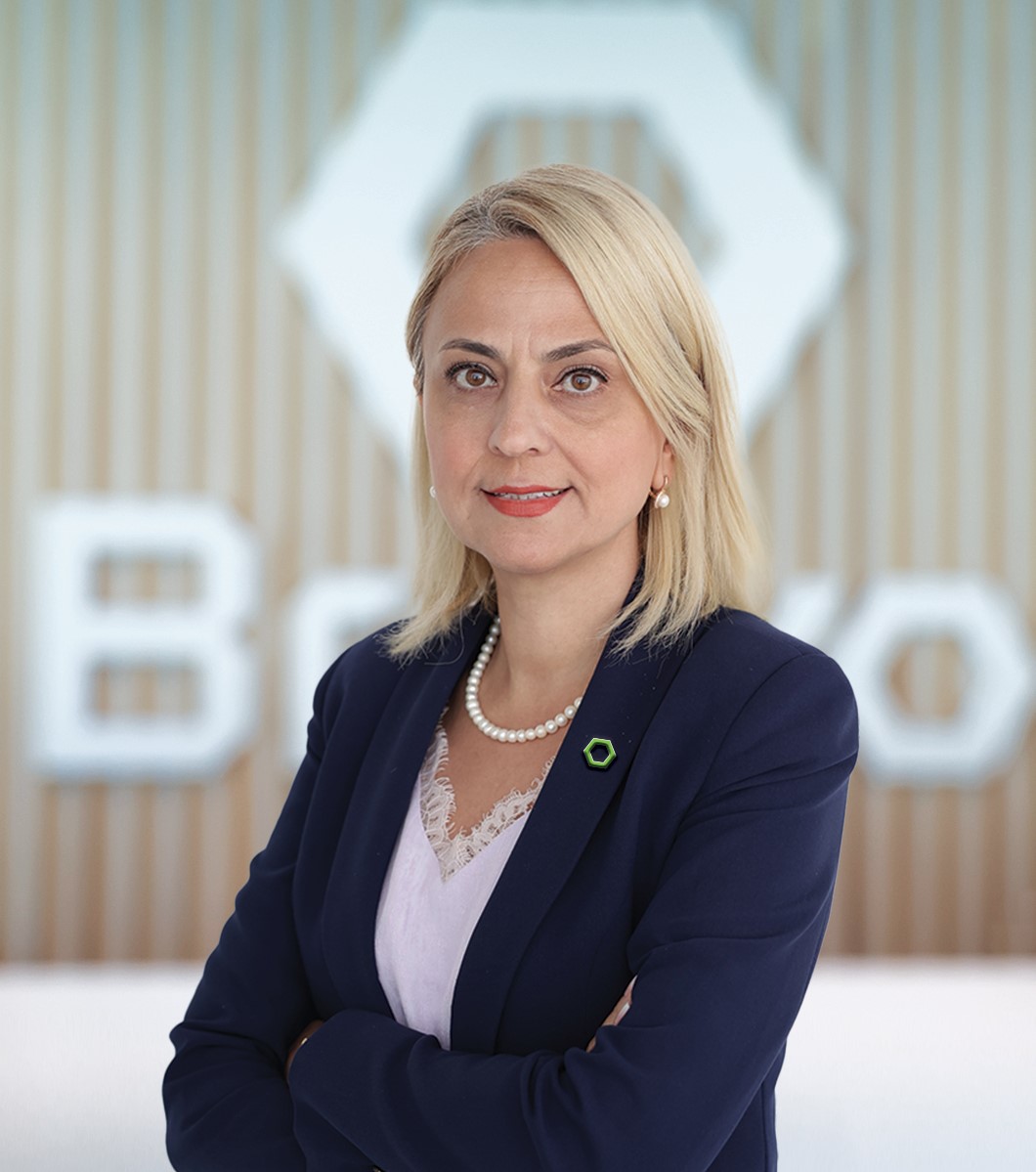 Nazmirə Şirinova